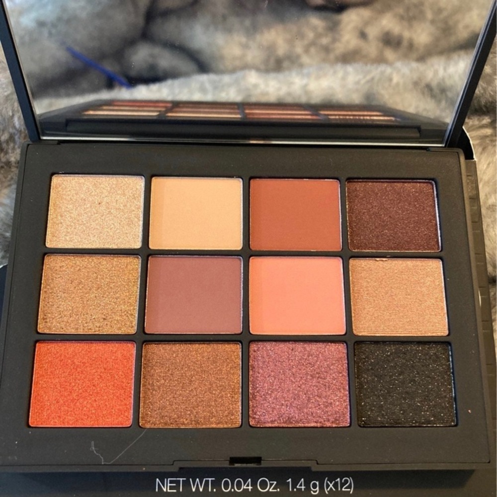 NARS Extreme Effects shadow palette Brand New